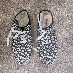 Sole Mates Sun Flower Lace Up Women’s Shoes Size 9